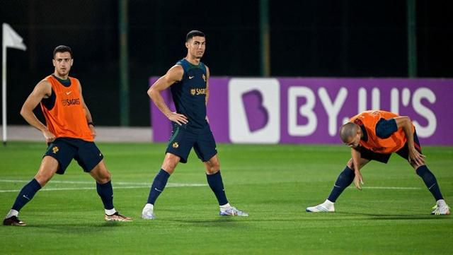 污黄美女